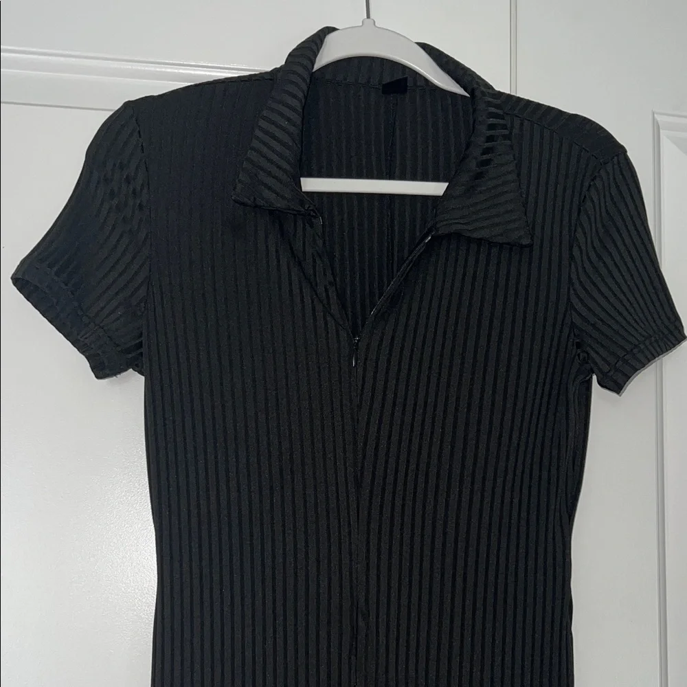 Black Ribbed Short-Sleeve Jumpsuit - Picture 2 of 3